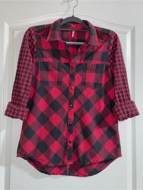 BKE Buckle Button-Up Red Buffalo Plaid Flannel Shirt S